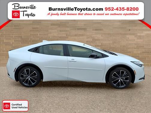 2024 Toyota Prius XLE