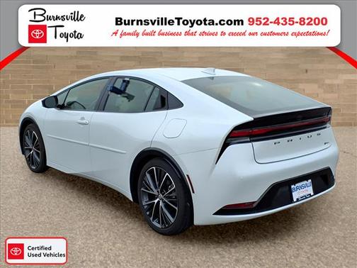 2024 Toyota Prius XLE