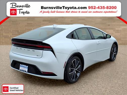 2024 Toyota Prius XLE