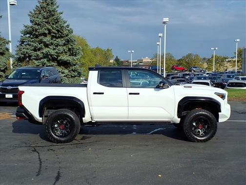2025 Toyota Tacoma Hybrid TRD PRO