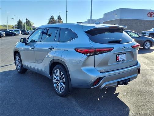 2021 Toyota Highlander Platinum