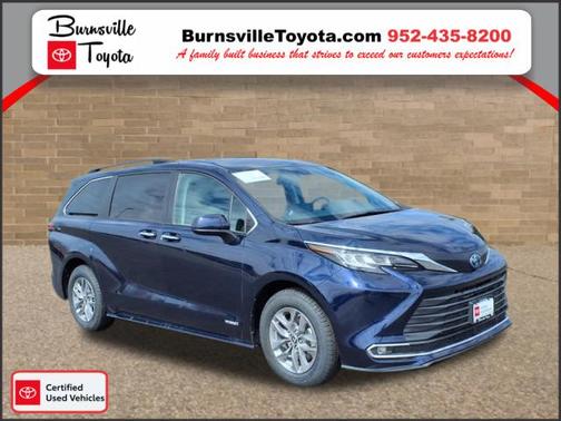 2021 Toyota Sienna XLE