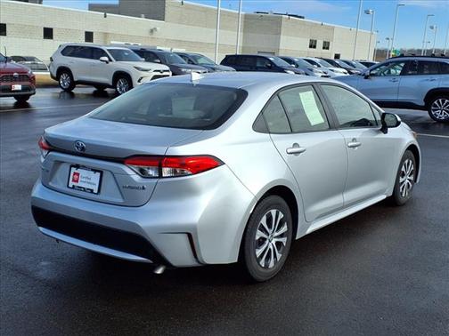 2022 Toyota Corolla Hybrid LE