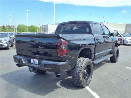 2017 Toyota Tundra SR5