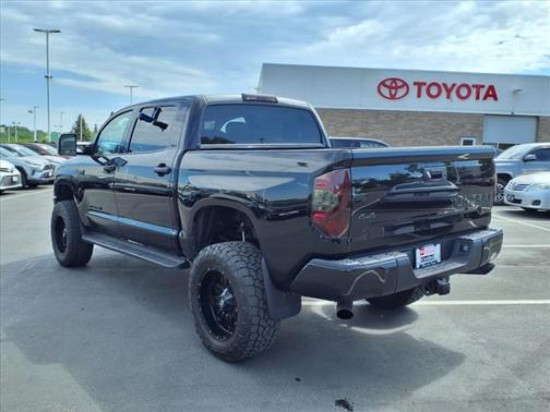 2017 Toyota Tundra SR5