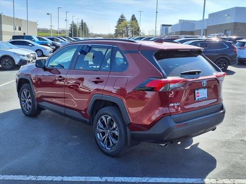 2024 Toyota RAV4 Hybrid XLE Premium