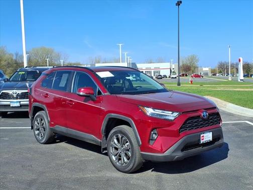 2024 Toyota RAV4 Hybrid XLE Premium