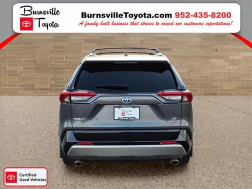 2023 Toyota RAV4 Hybrid SE