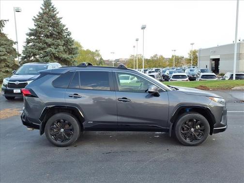 2023 Toyota RAV4 Hybrid SE