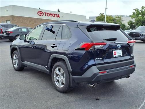 2023 Toyota RAV4 Hybrid XLE