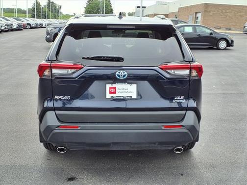 2023 Toyota RAV4 Hybrid XLE