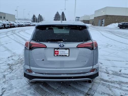 2018 Toyota RAV4 Hybrid LE