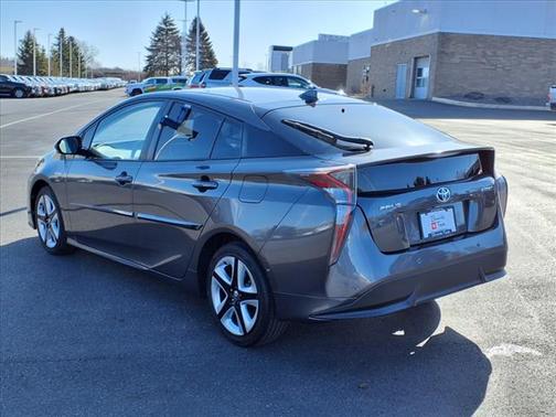 2018 Toyota Prius Four Touring