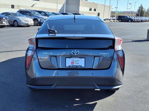 2018 Toyota Prius Four Touring