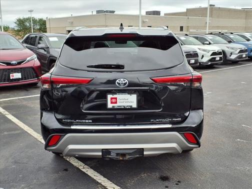 2021 Toyota Highlander Platinum