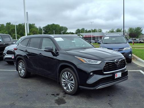2021 Toyota Highlander Platinum