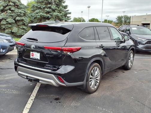 2021 Toyota Highlander Platinum