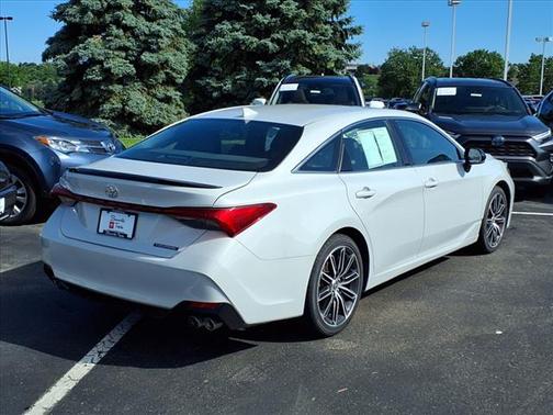 2022 Toyota Avalon Touring