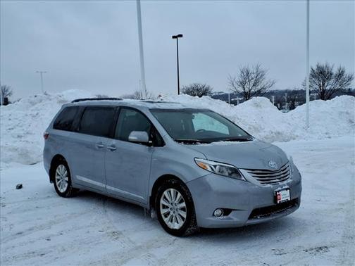 2017 Toyota Sienna Limited Premium