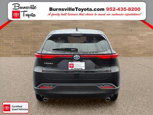 2023 Toyota Venza LE