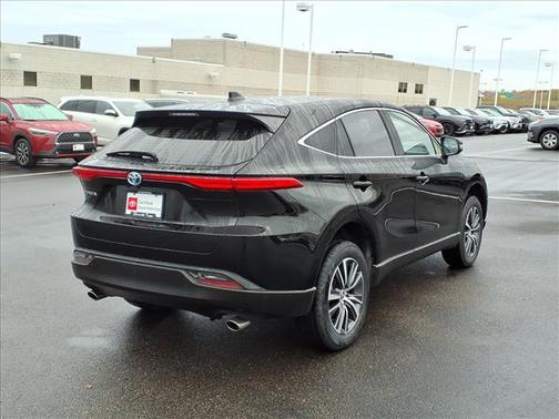 2023 Toyota Venza LE