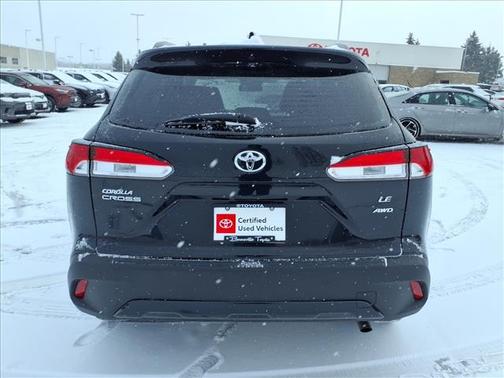 2023 Toyota Corolla Cross LE