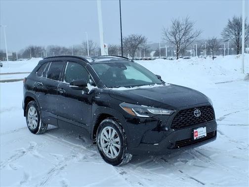 2023 Toyota Corolla Cross LE