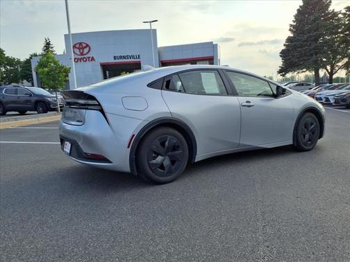 2024 Toyota Prius Prime SE
