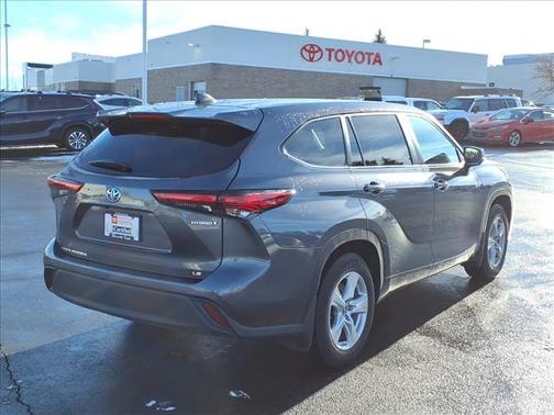 2023 Toyota Highlander Hybrid LE