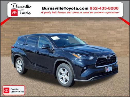 2022 Toyota Highlander LE