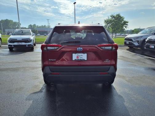 2020 Toyota RAV4 Hybrid LE