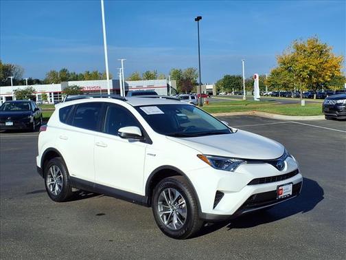 2018 Toyota RAV4 Hybrid LE