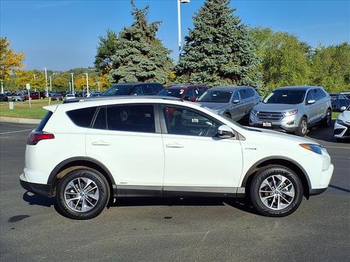 2018 Toyota RAV4 Hybrid LE