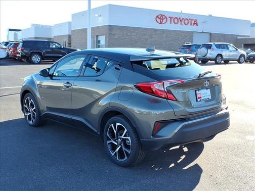 2021 Toyota C-HR XLE
