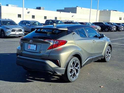2021 Toyota C-HR XLE