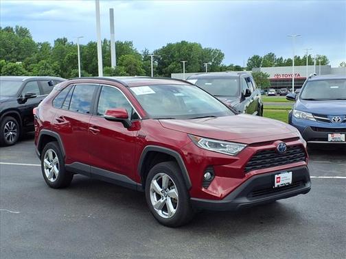 2021 Toyota RAV4 Hybrid XLE Premium