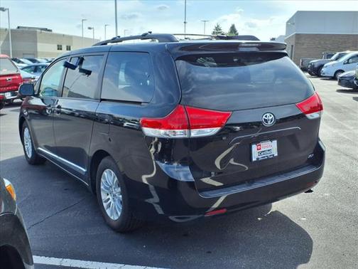 2014 Toyota Sienna XLE