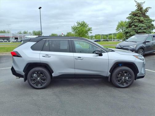 2024 Toyota RAV4 Hybrid XSE
