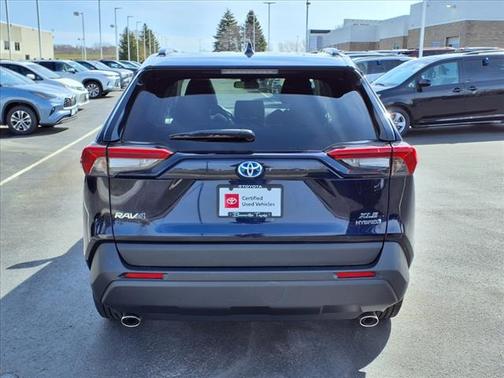 2019 Toyota RAV4 Hybrid XLE