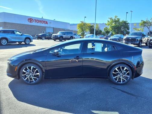 2025 Toyota Prius Plug-In Hybrid XSE