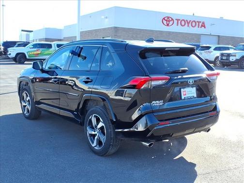 2021 Toyota RAV4 Prime SE