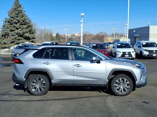 2024 Toyota RAV4 Hybrid XLE Premium