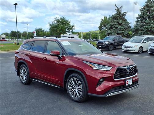 2021 Toyota Highlander Hybrid Platinum