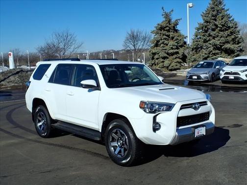 2024 Toyota 4Runner TRD Off Road