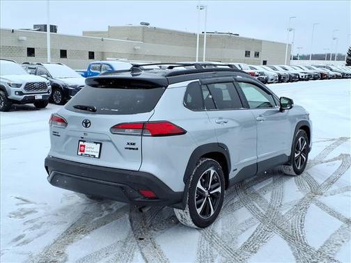 2024 Toyota Corolla Cross Hybrid XSE