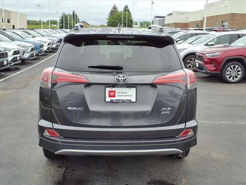 2018 Toyota RAV4 XLE