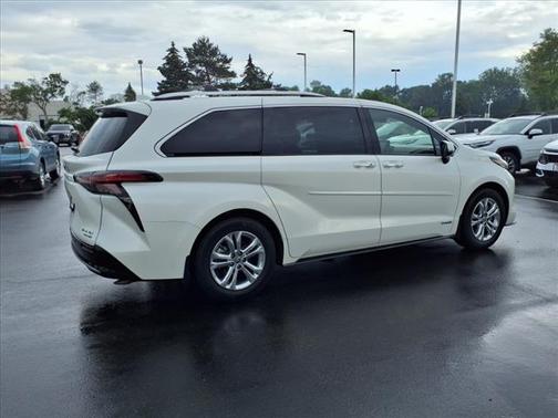 2021 Toyota Sienna