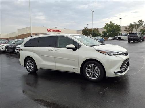 2021 Toyota Sienna