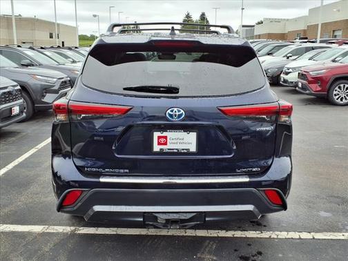 2022 Toyota Highlander Hybrid Limited
