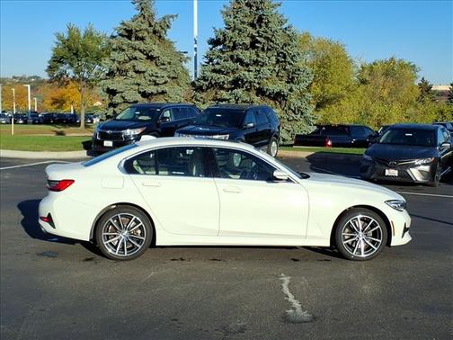 2020 BMW 330 i xDrive